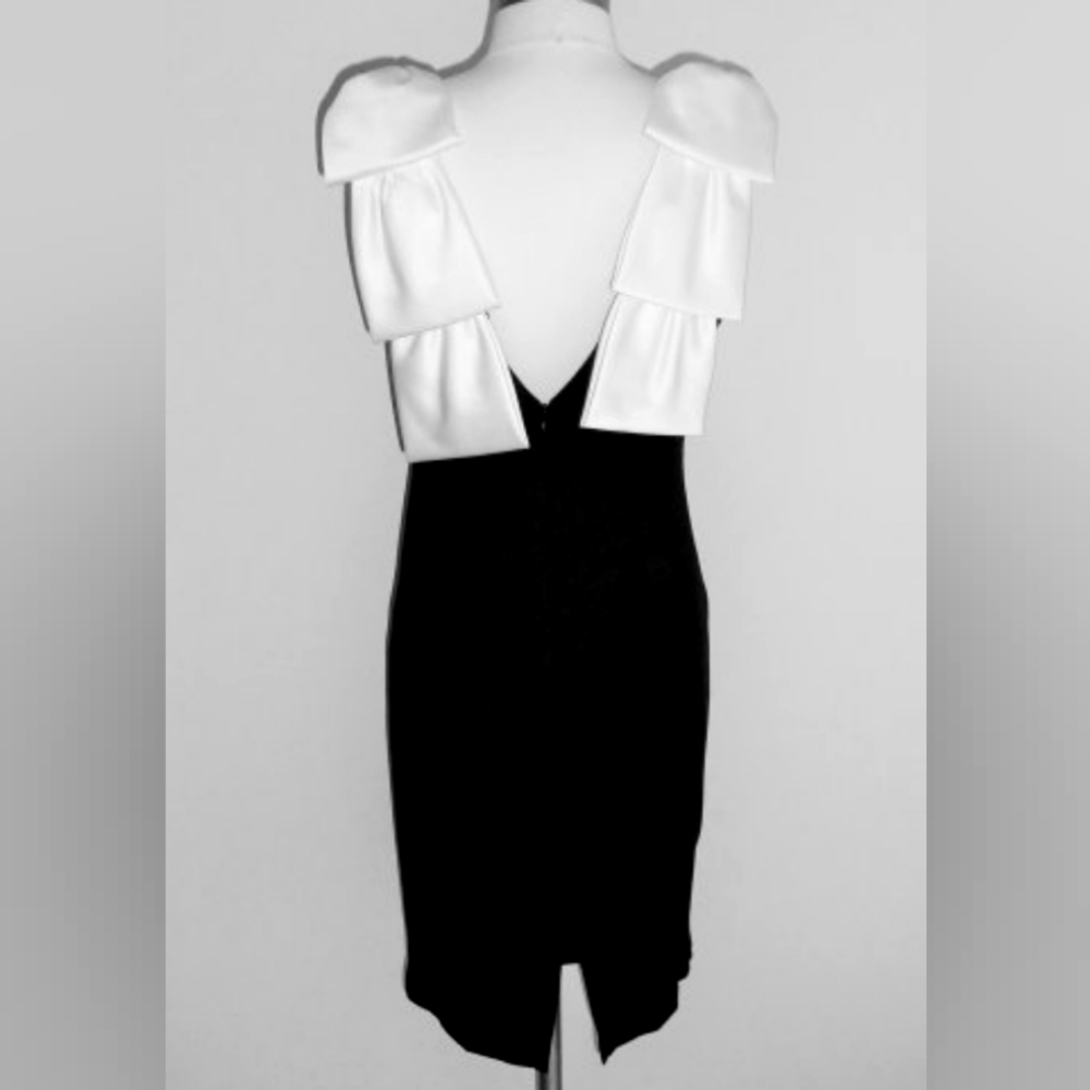 Late Edition Ltd. Vintage Black Dress with White Bows - Size 8 (Vintage)